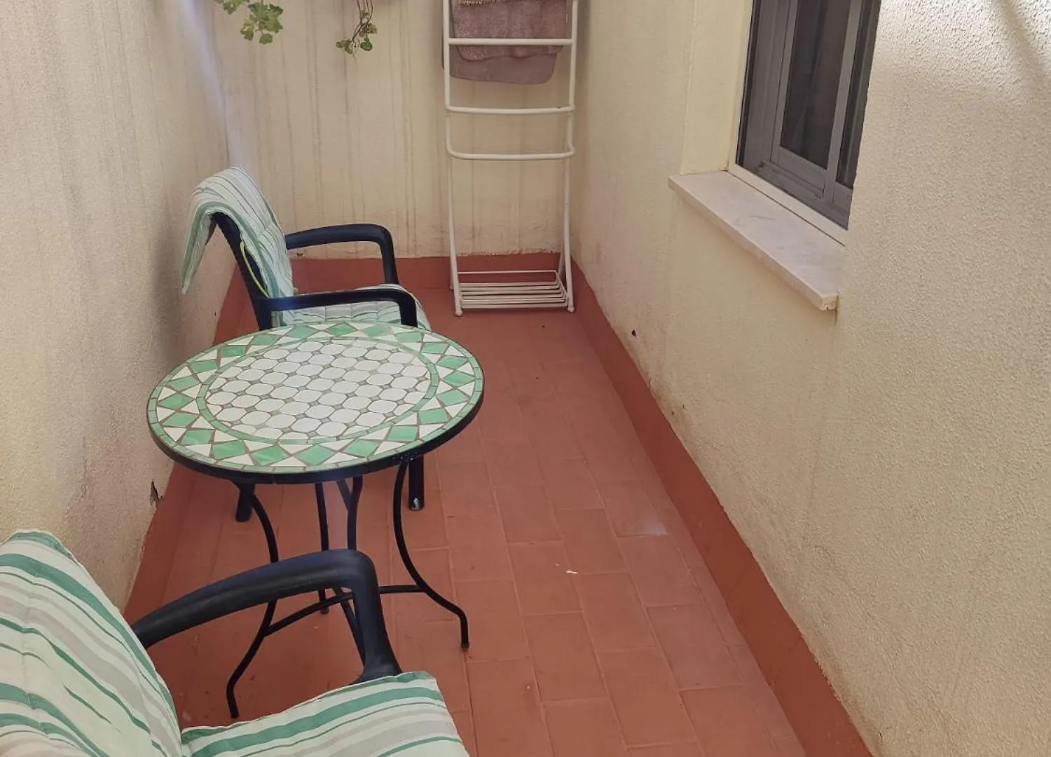 Calle Jose Payan Nº 28, 1º B Camas 0*,  Spain