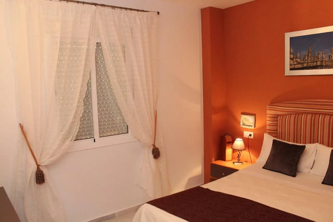 Calle Jose Payan Nº 28, 1º B Camas Apartment