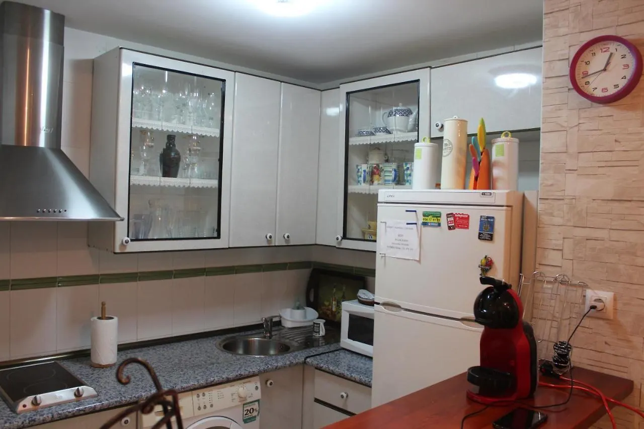Calle Jose Payan Nº 28, 1º B Camas Apartment